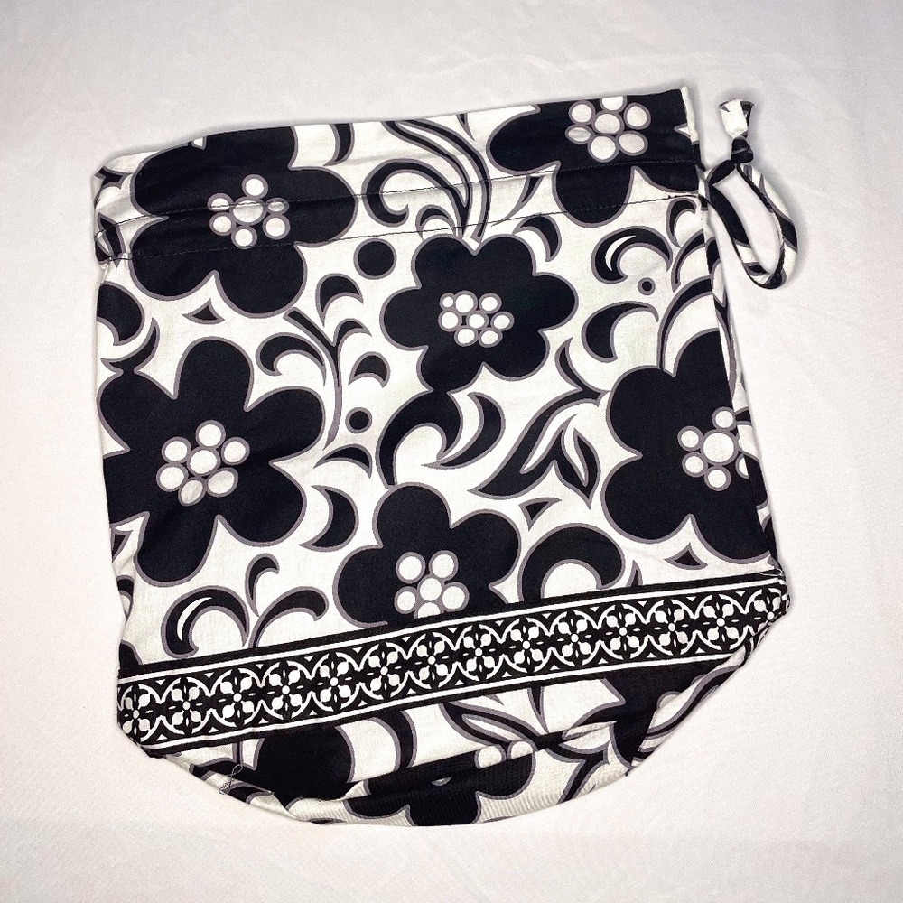 Vera Bradley ditty bag, Night and Day Retired New Condition
